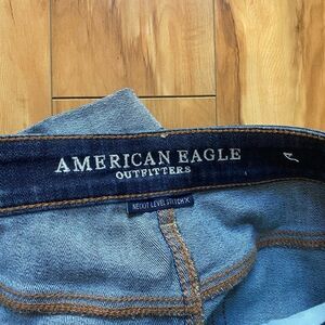 American Eagle Blue Jeans